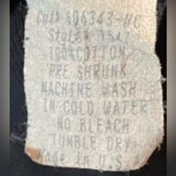 XCVI pullover with Hood - Picture 6 of 6